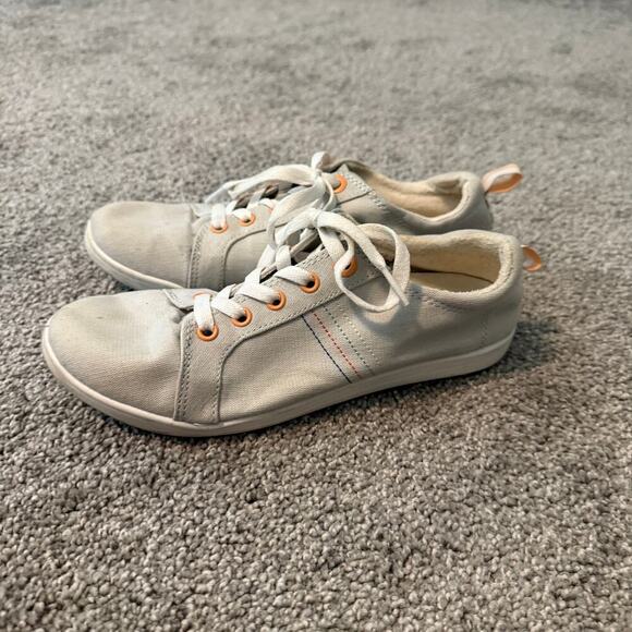 Vionic Beach Light Gray Sneaker Size 7 - Picture 1 of 6